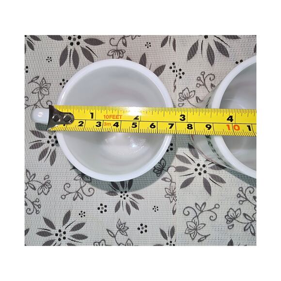 Vintage 1960s–1970s Tom and Jerry Milk Glass Mugs – Set of 2 - Picture 7 of 11